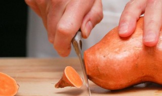 cutting sweet potato- Photo by Steve Johnson in https://www.flickr.com/photos/artbystevejohnson/5183843480 shared under a Creative Commons license